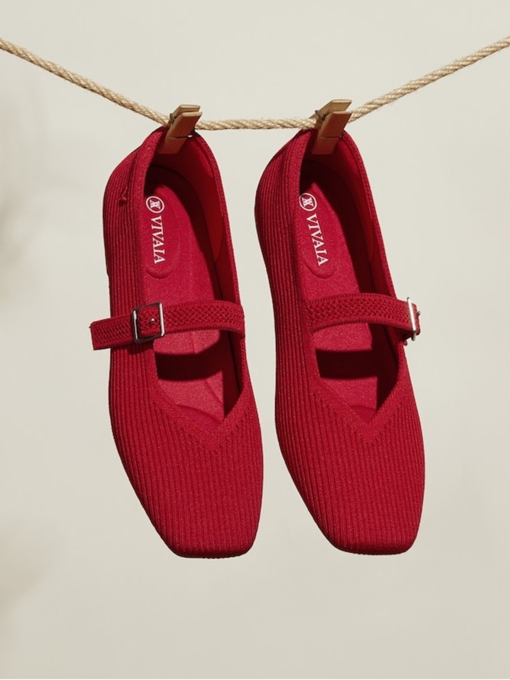 Vivaia EUC Square Toe Margot Red Mary Jane Knit Flats Shoes Strap EU 37 US 7